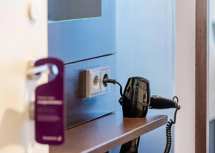 Premier Inn Koeln City Mediapark